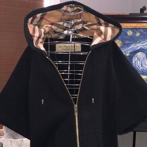 BURBERRY HOOD